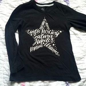 $3 in bundle - Planets long sleeve shirt